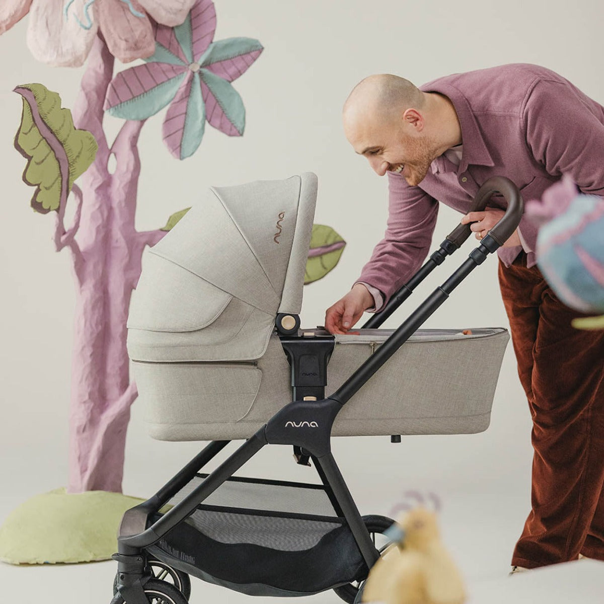 Nuna x Liberty LYTL Carrycot - Fantasy Land 8