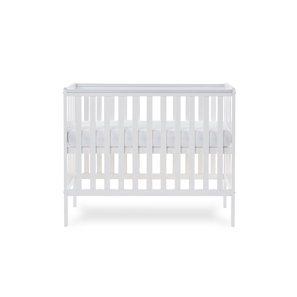 Obaby Bantam Space Saver Cot & Cot Top Changer - White