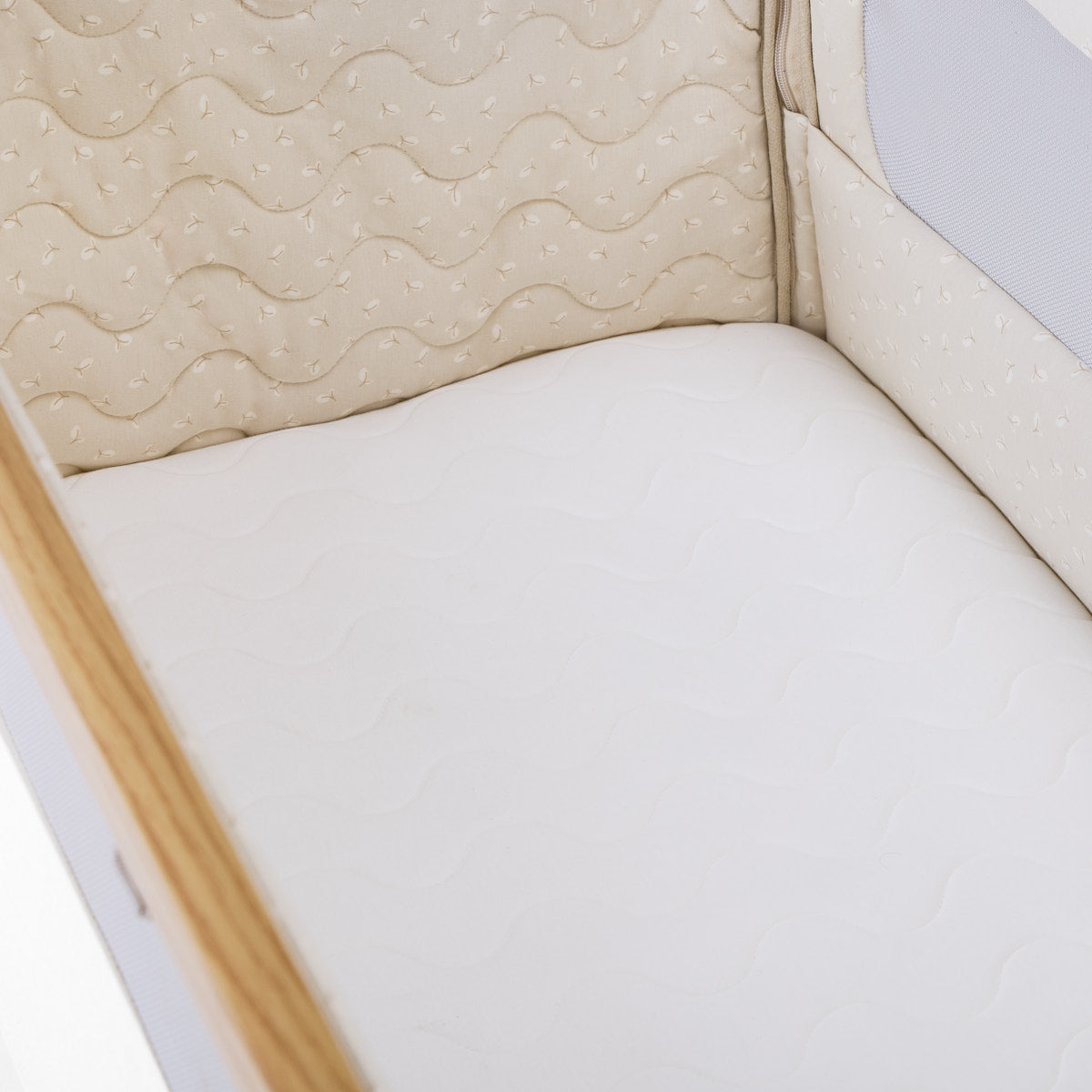 Tutti Bambini CoZee Air 2 Bedside Crib - Toasted Oak / Sand