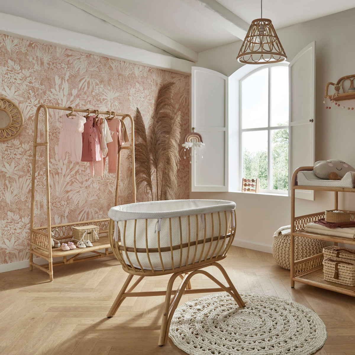CuddleCo Aria Rattan Crib - Natural