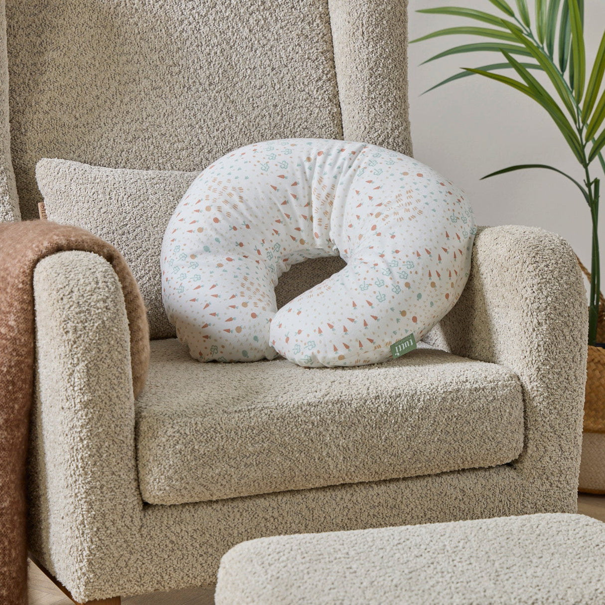 Tutti Bambini Feeding Pillow - Good Life