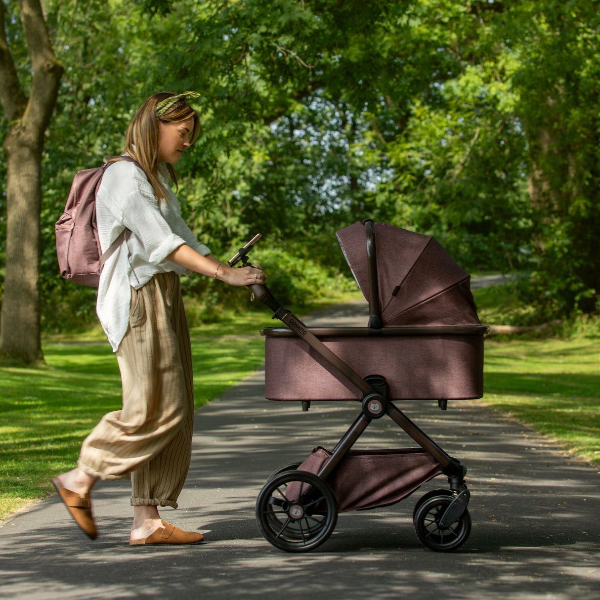 Cosatto Giggle 4 Special Edition Pram and Accessory Bundle - Bear Hug