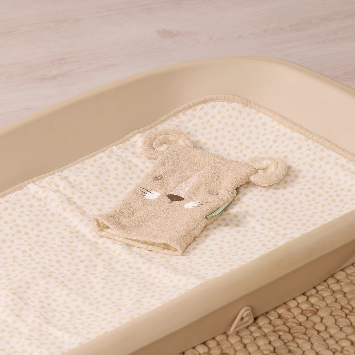 Tutti Bambini Wash Mitt - Love Cats