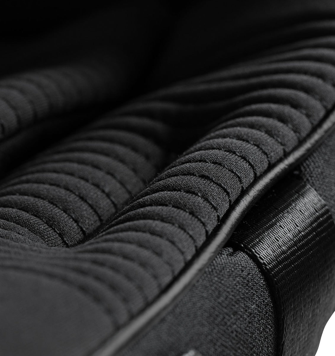 Joie i-Level Pro Signature i-Size Car Seat - Eclipse 14