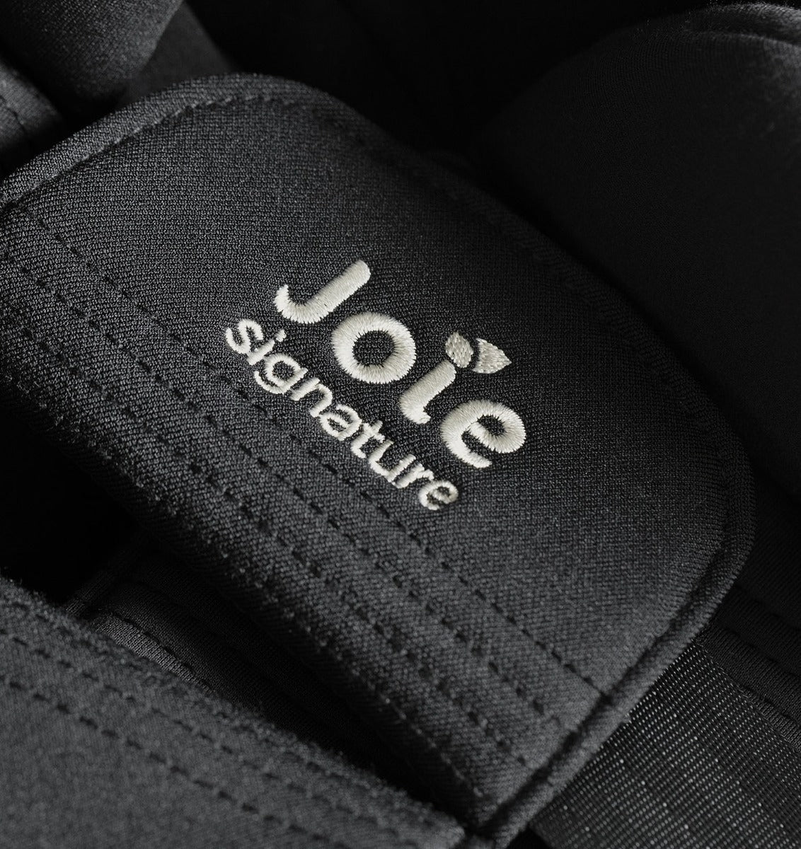 Joie i-Level Pro Signature i-Size Car Seat - Eclipse 16