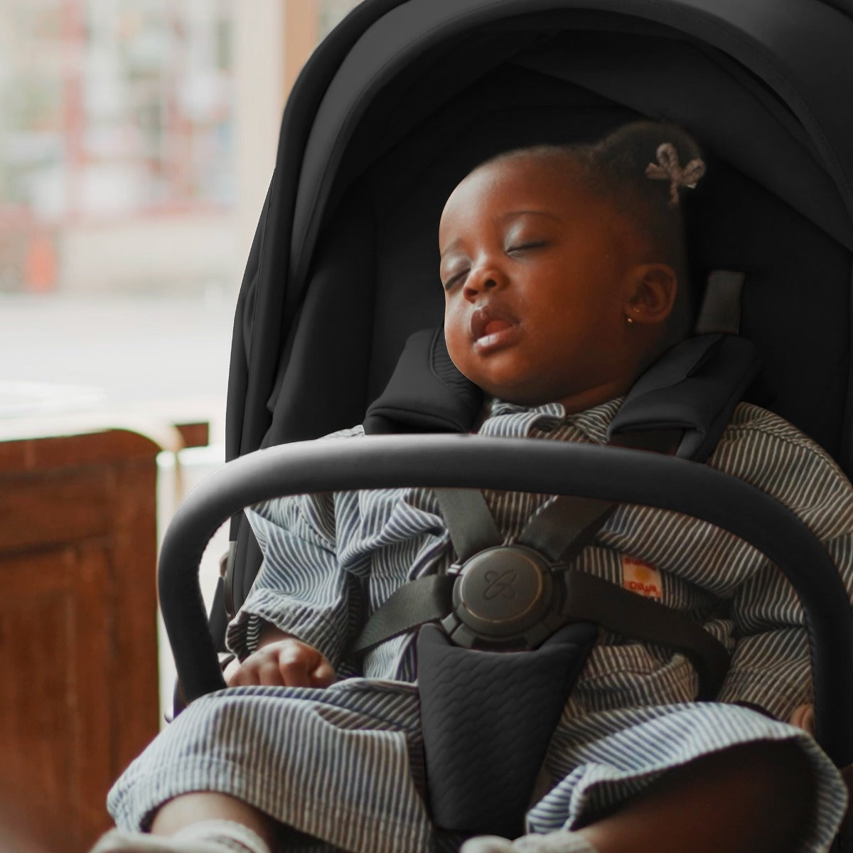 Silver Cross Cove Complete Stroller & Accessory Bundle - Onyx 4