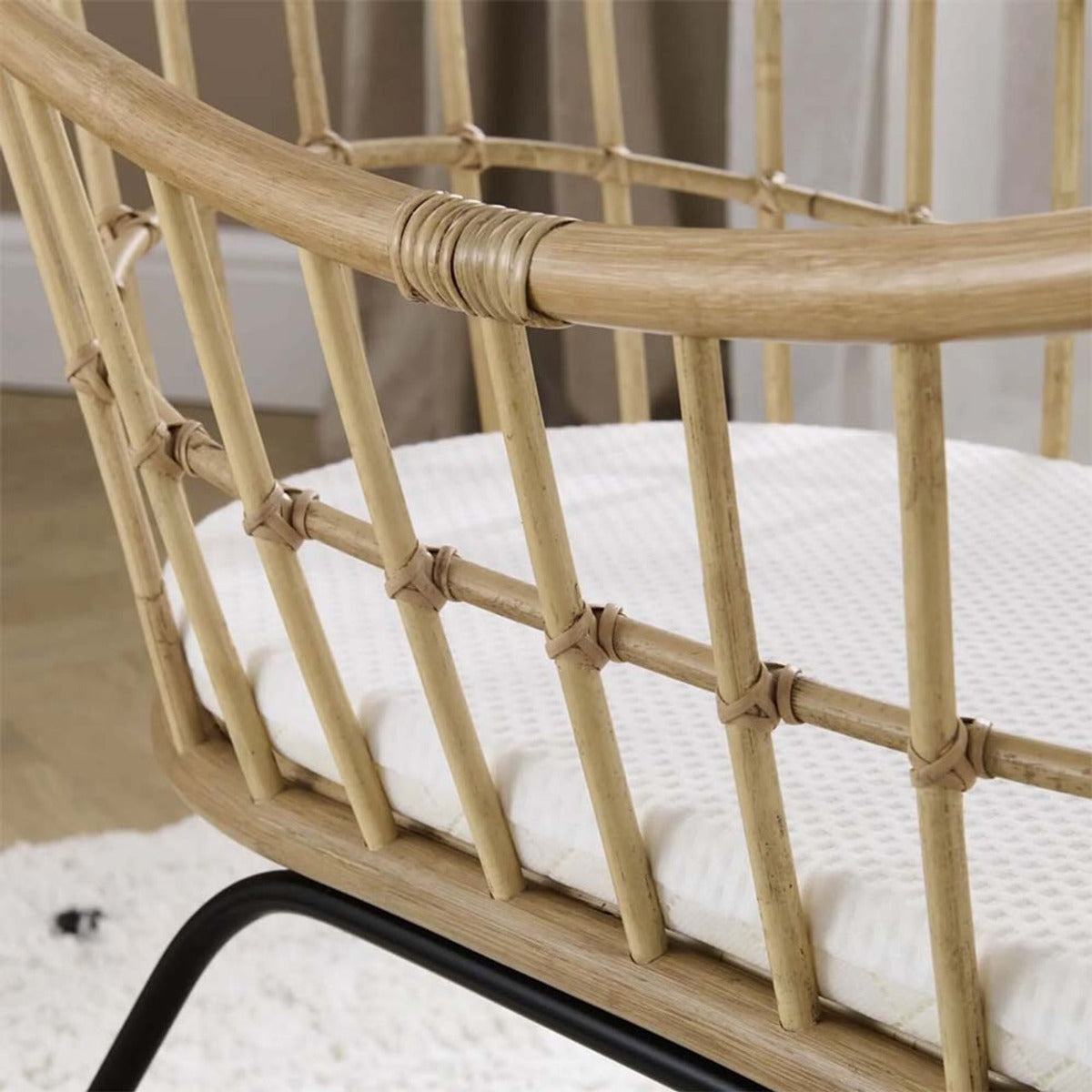CuddleCo Aria Wave Crib - Rattan 2