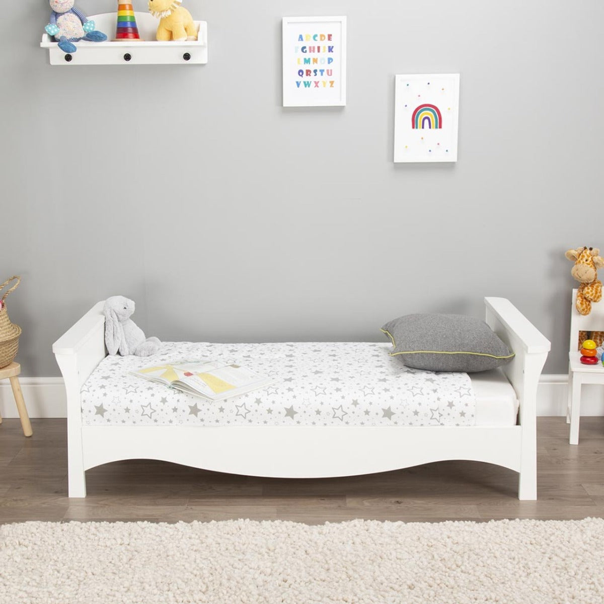 CuddleCo Clara 3 Piece Nursery Furniture Set (Cot Bed, Dresser & Wardrobe) - White 22