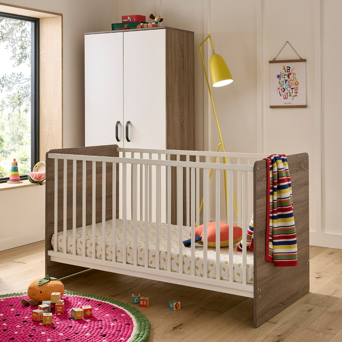 CuddleCo Enzo 2 Piece Nursery Furniture Set - Oak and White 2