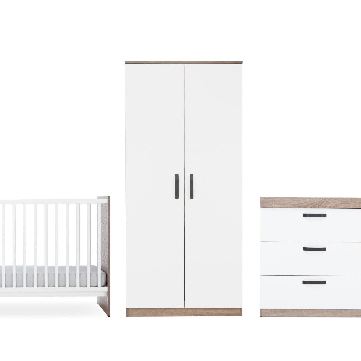 CuddleCo Enzo 3 Piece Nursery Furniture Set - Oak and White 3