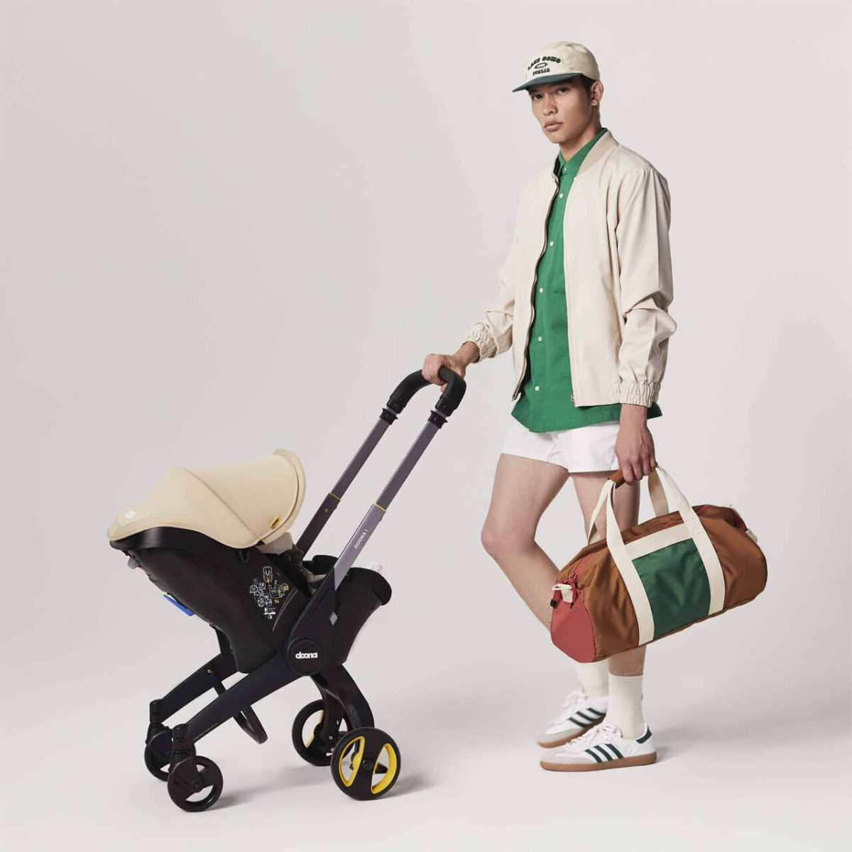 Doona i Infant Car Seat Stroller + IsoFix Base - Sahara Sand 6