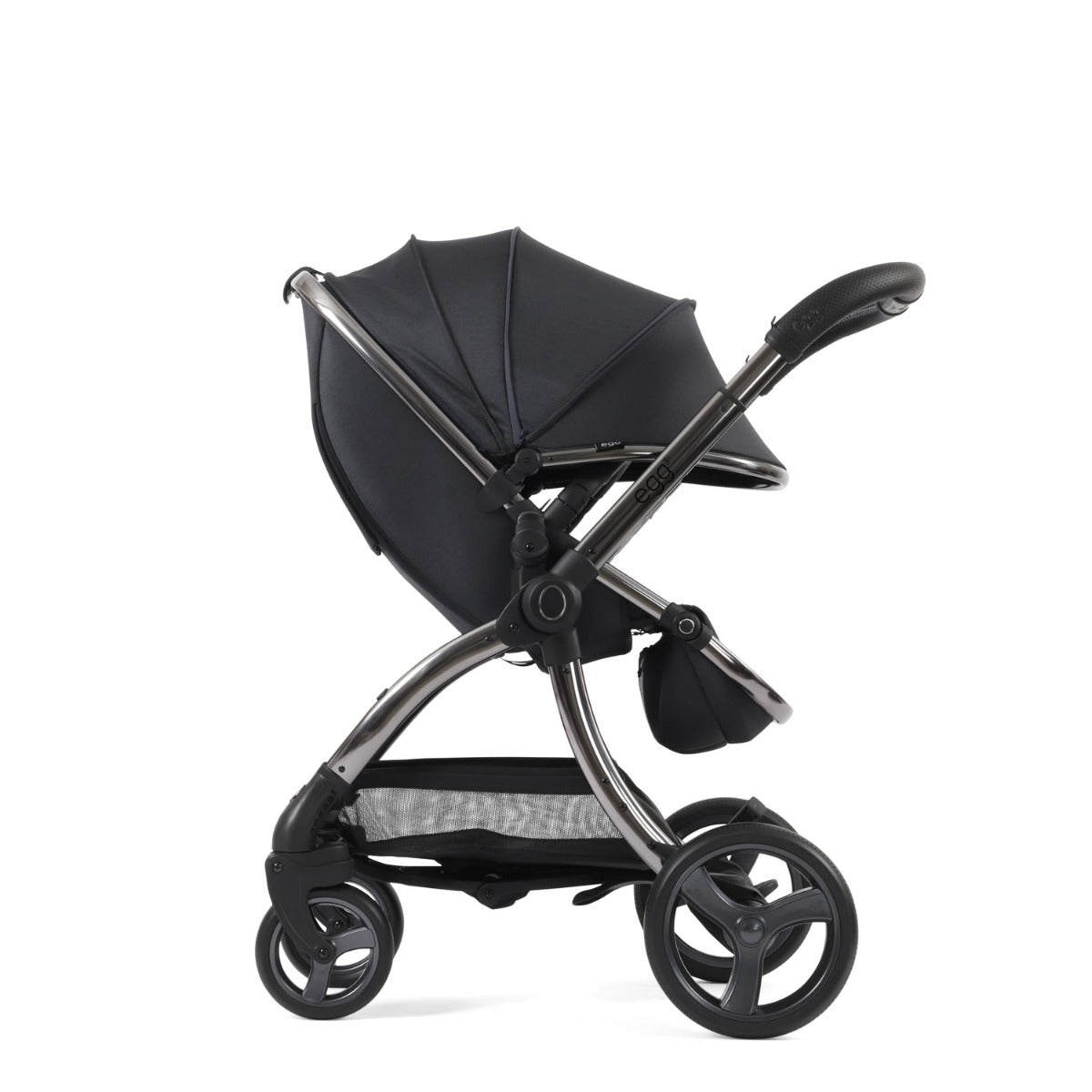 Egg 3 Stroller and Carrycot - Carbonite 7