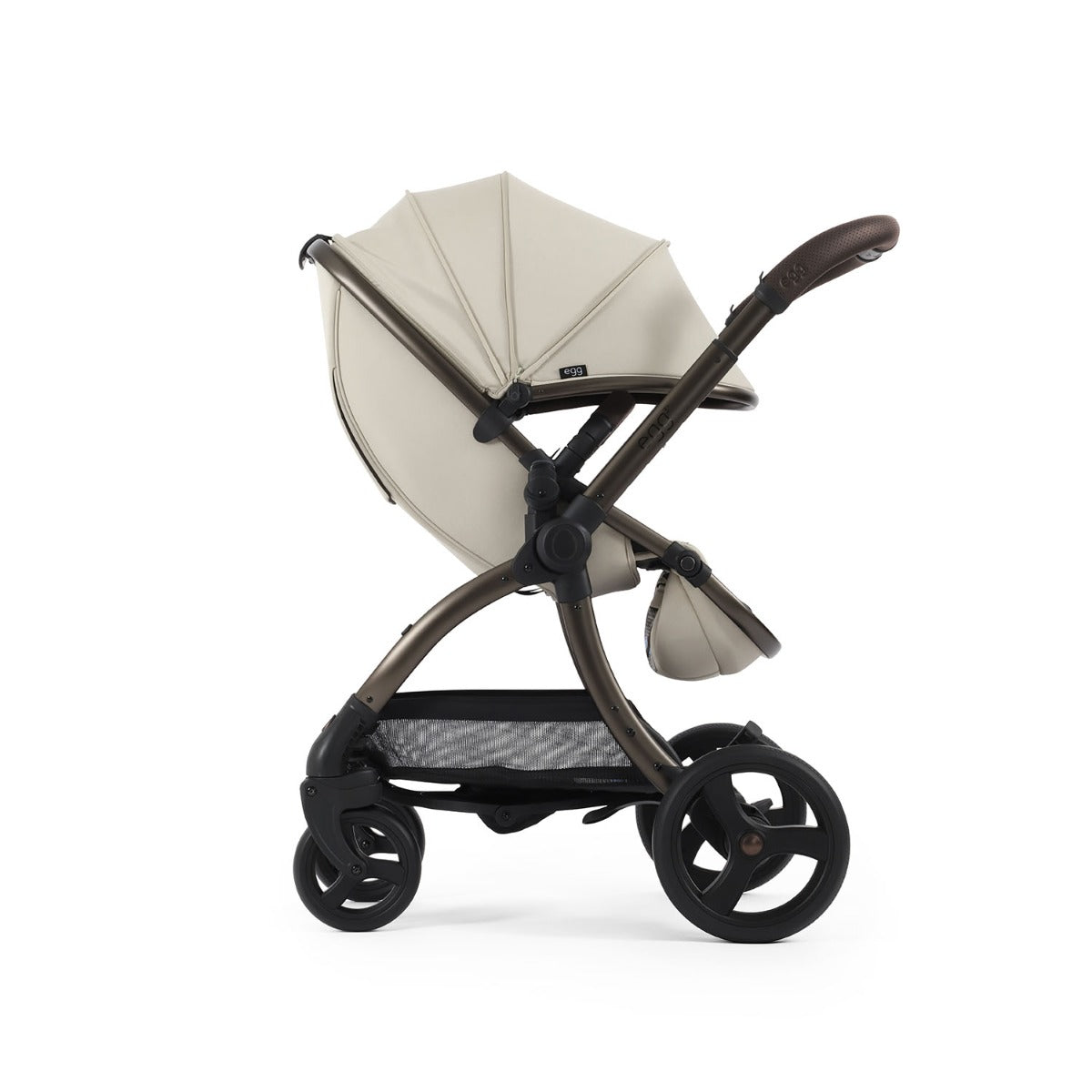 Egg 3 Luxury Cybex Cloud T i-Size Travel System Bundle - Cashmere 52