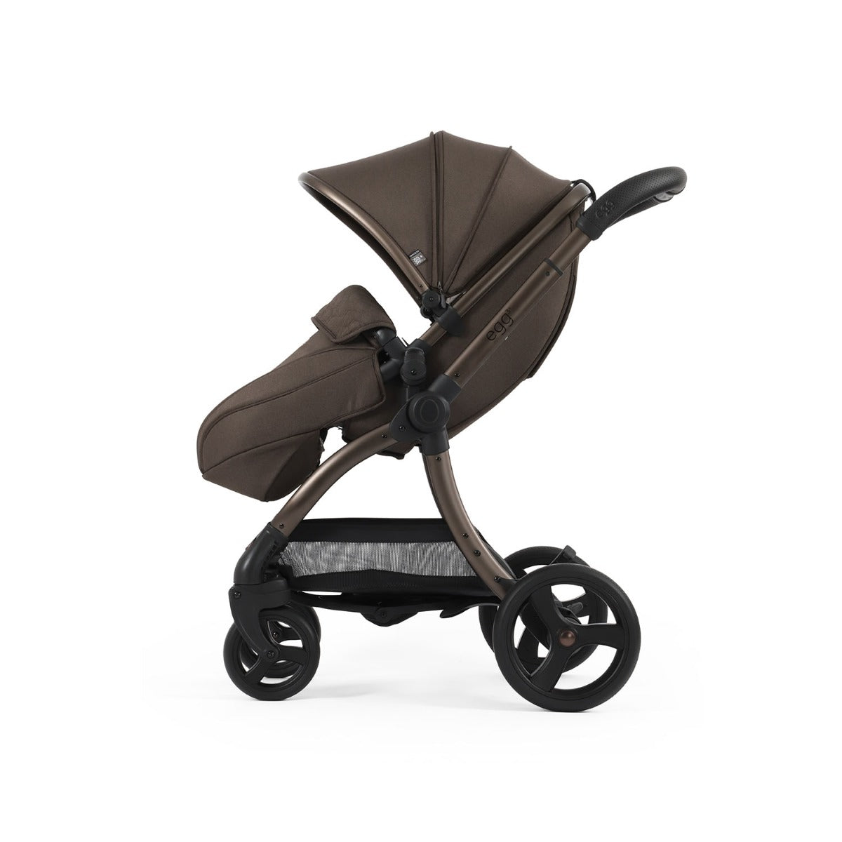 Egg 3 Luxury Cybex Cloud T i-Size Travel System Bundle - Chocolate Velvet 17