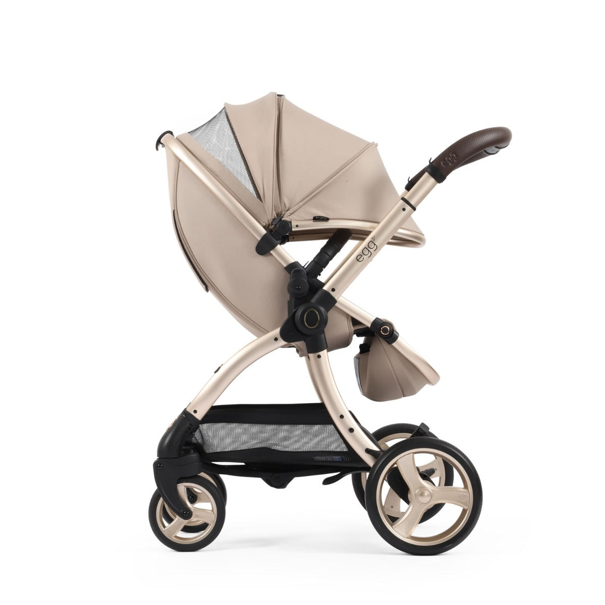 Egg 3 Luxury Maxi-Cosi Cabriofix i-Size Travel System Bundle - Feather 38
