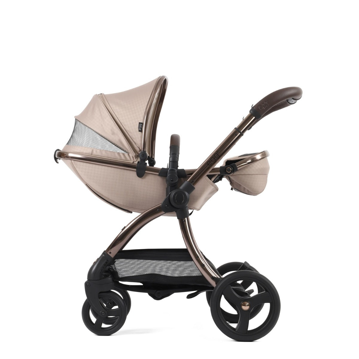 Egg 3 Luxury Cybex Cloud T i-Size Special Edition Travel System Bundle - Houndstooth Almond 38