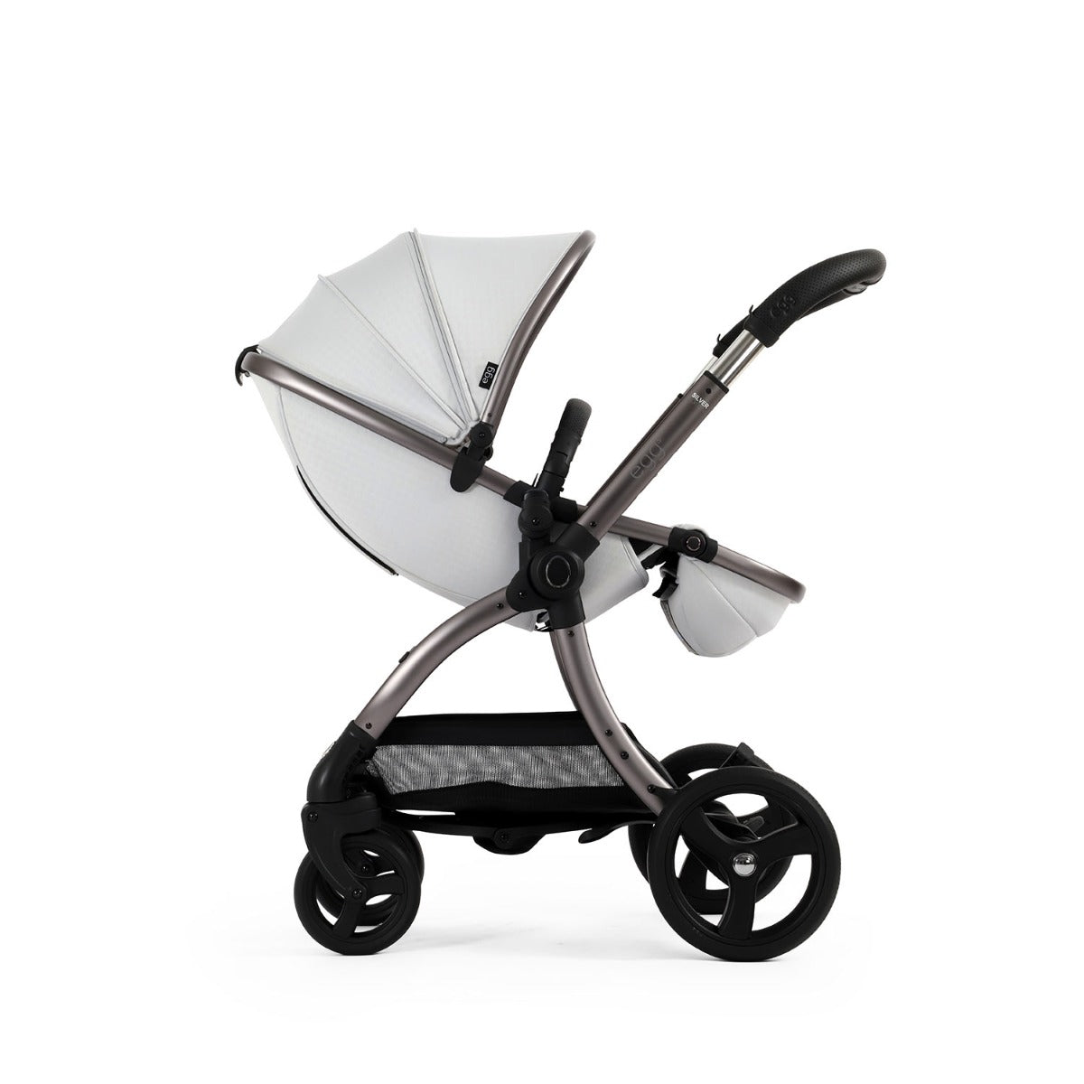 Egg 3 Stroller and Carrycot Special Edition - Houndstooth Silver 15