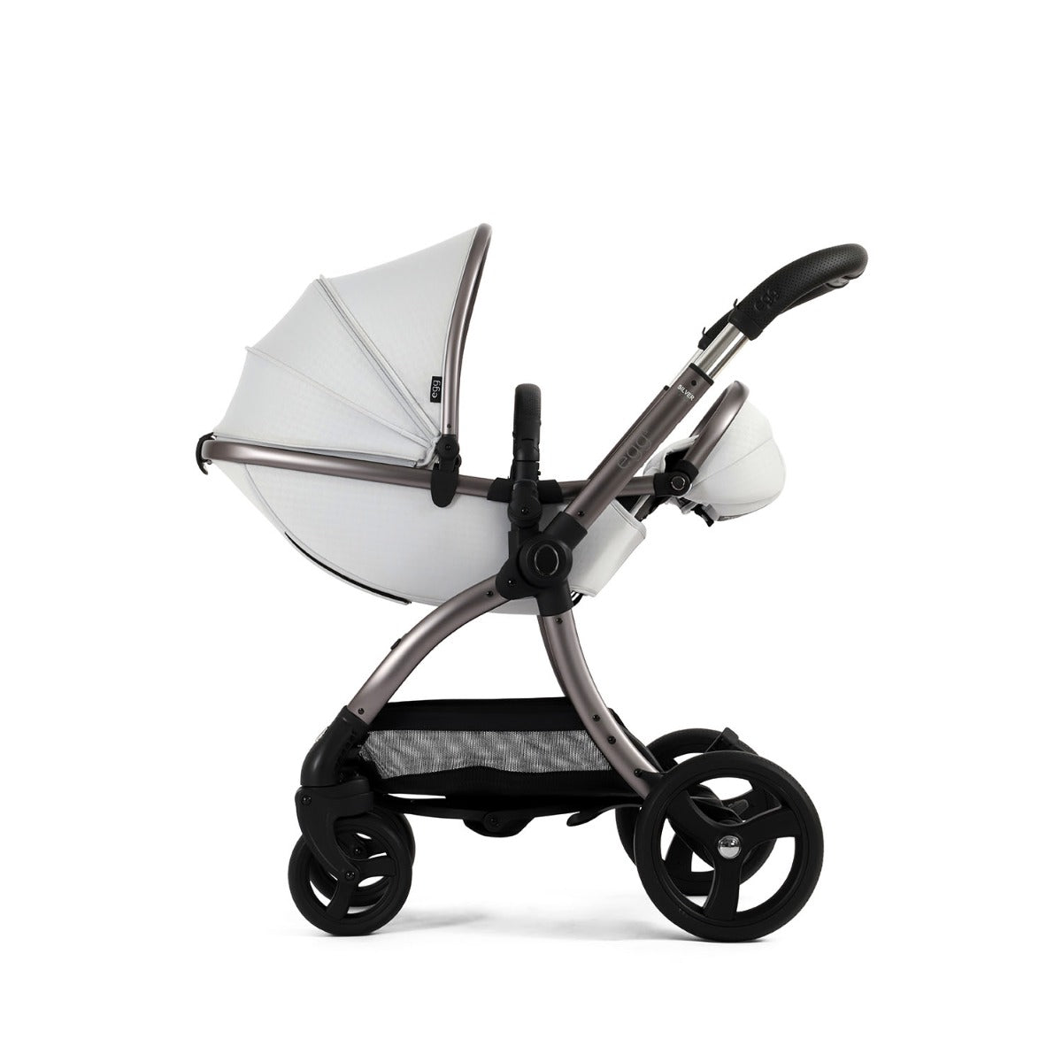 Egg 3 Luxury Maxi-Cosi Cabriofix Special Edition i-Size Travel System Bundle - Houndstooth Silver 34