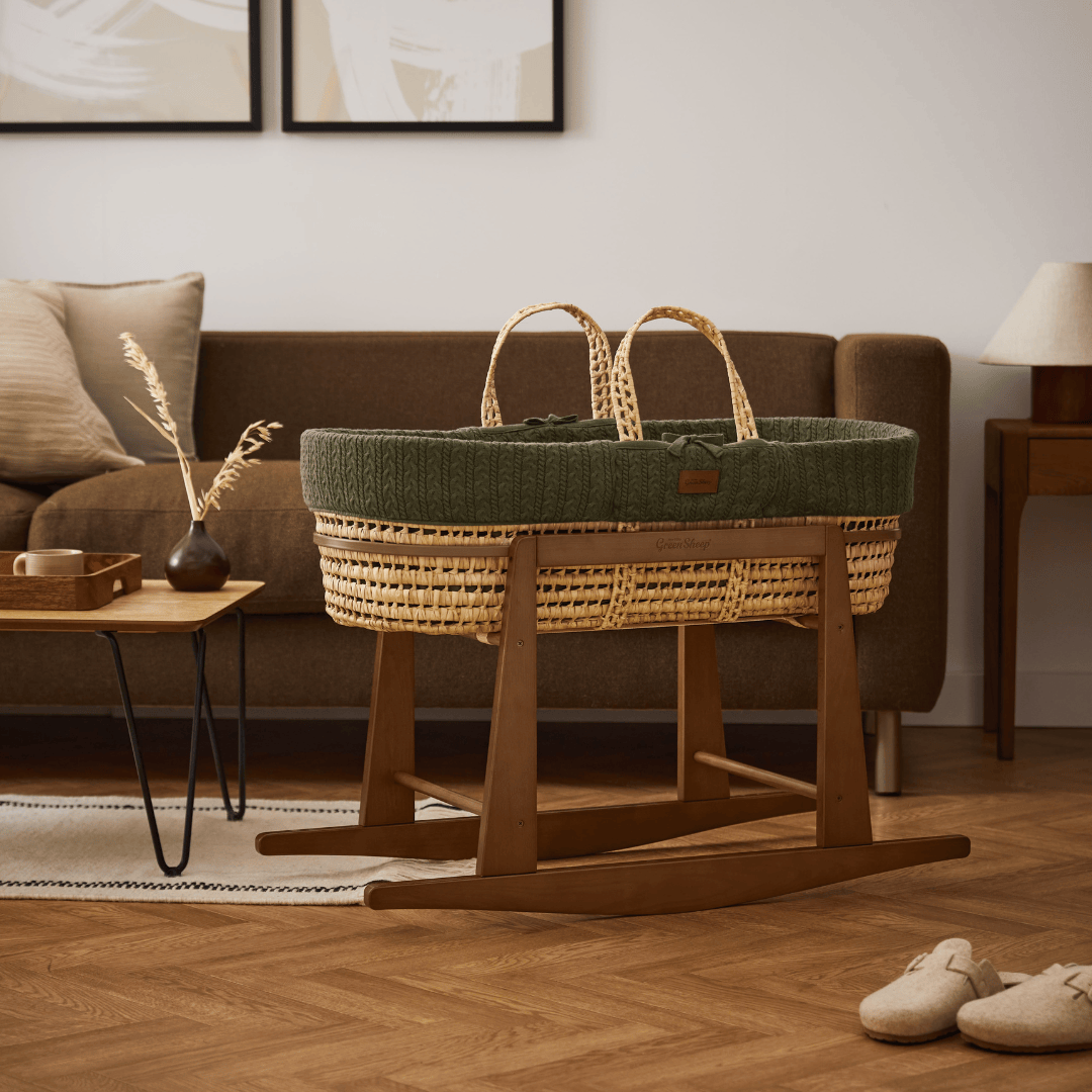 Little Green Sheep Organic Knitted Moses Basket, Mattress & Walnut Rocking Stand Juniper