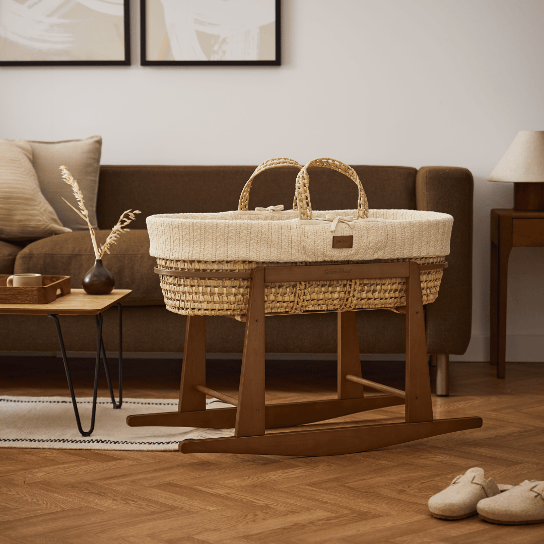 Little Green Sheep Organic Knitted Moses Basket, Mattress & Walnut Rocking Stand Linen