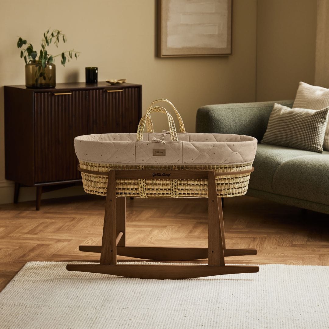 Little Green Sheep Organic Quilt Moses Basket, Mattress & Walnut Rocking Stand Truffle with Cocoa Rice
