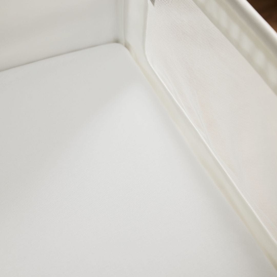Little Green Sheep Organic Crib Fitted Sheets in White