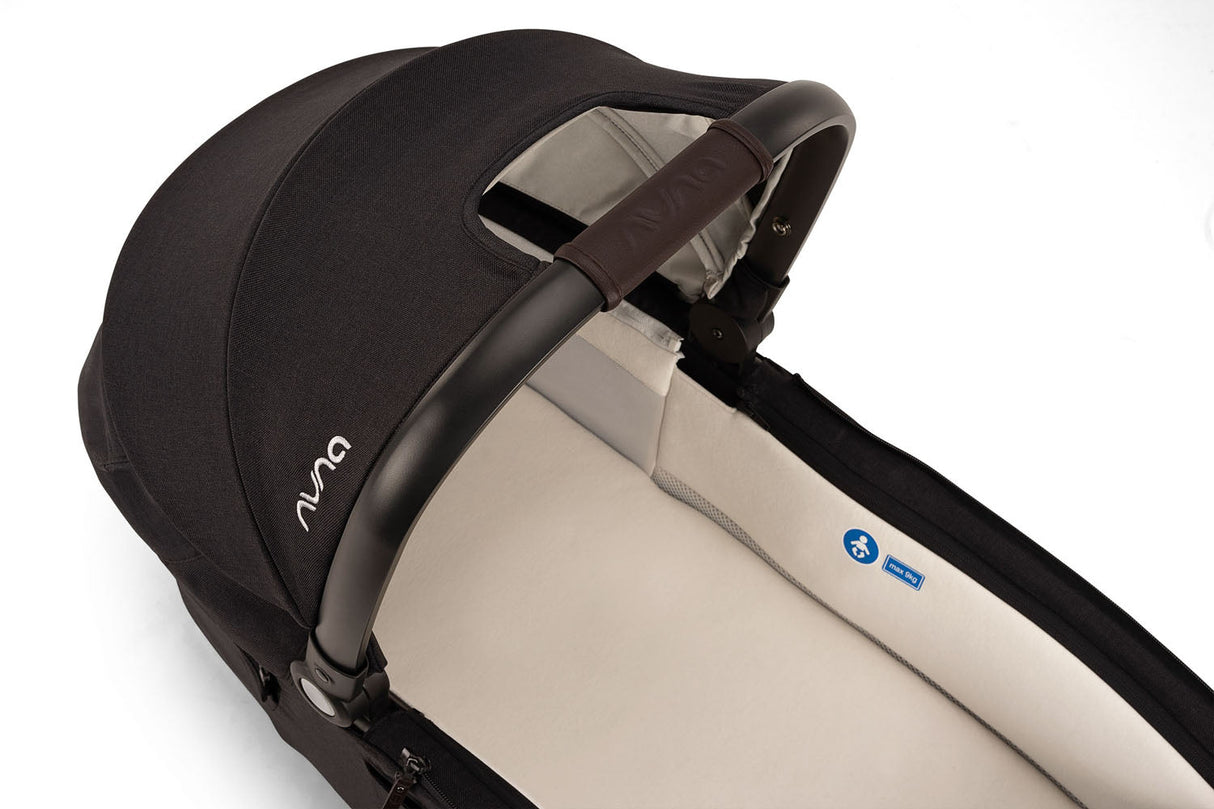 Nuna DEMI NEXT Carrycot - Caviar 10