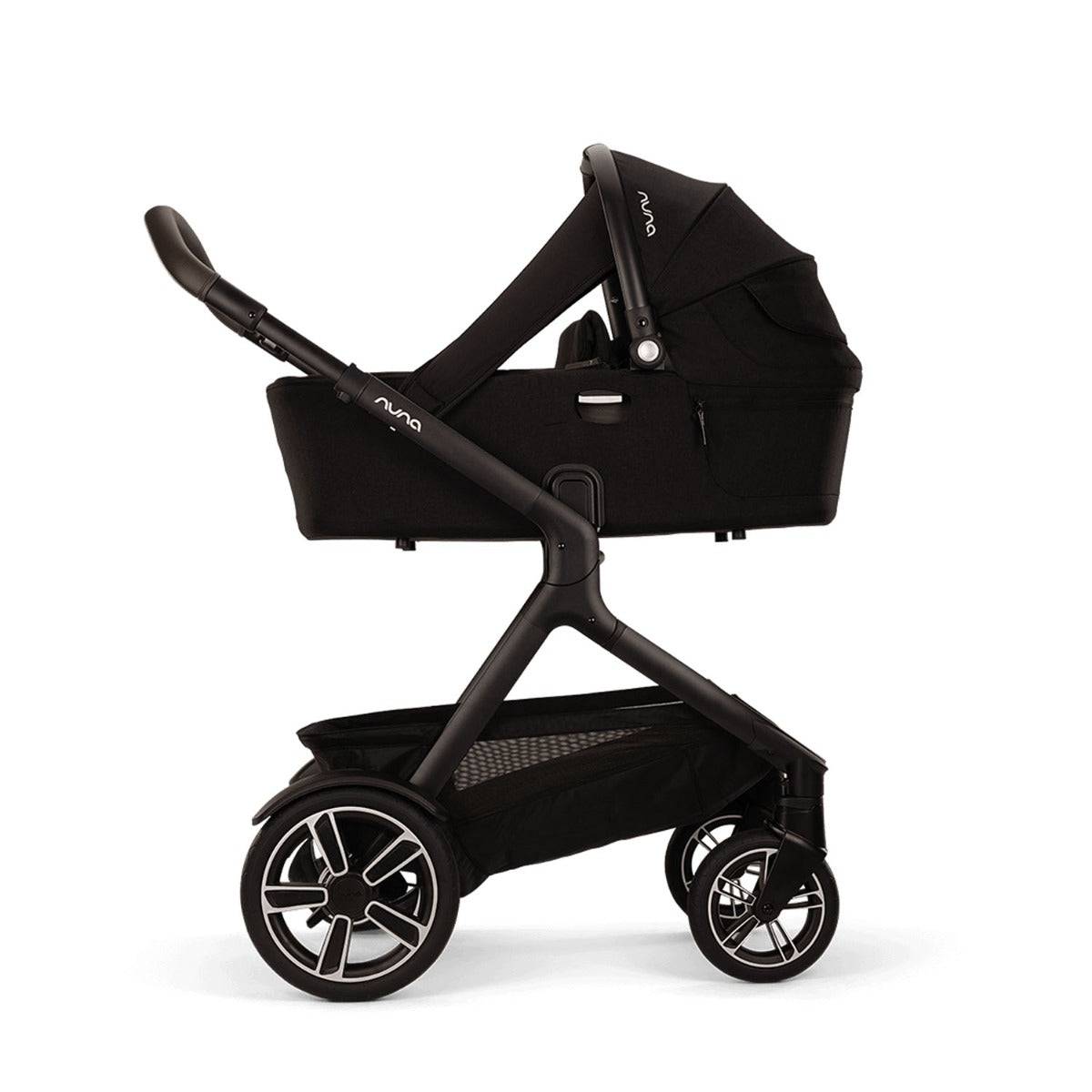 Nuna Demi Next + PIPA URBN Travel System Bundle - Caviar 11