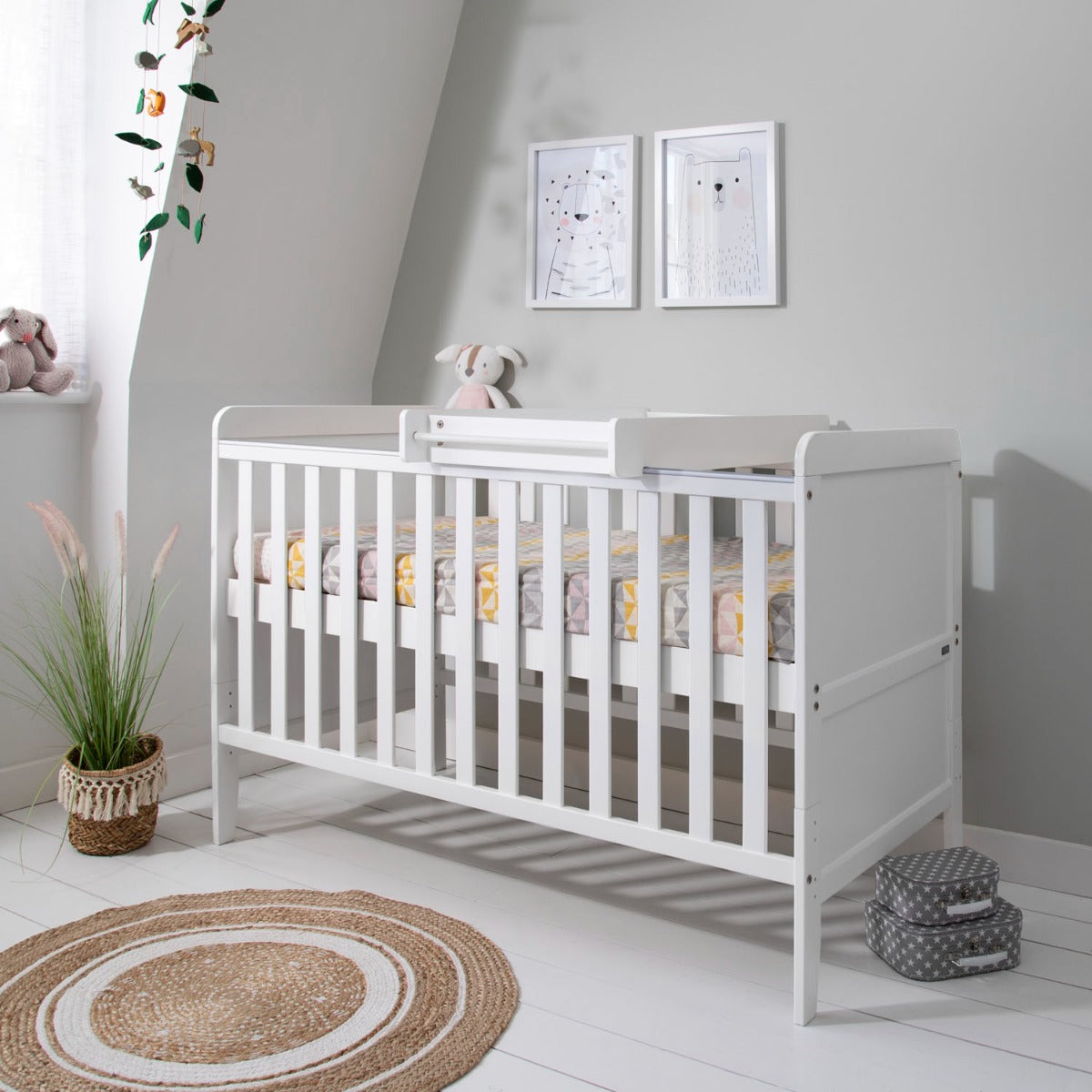 Tutti Bambini Rio Cot Bed with Cot Top Changer & Mattress - White 7