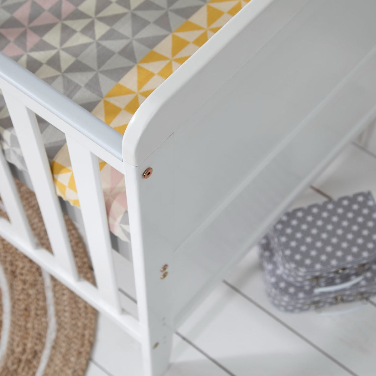 Tutti Bambini Rio Cot Bed with Cot Top Changer & Mattress - White 10