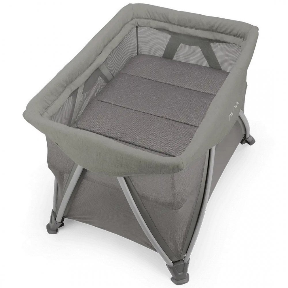 Nuna SENA Aire Travel Cot with Zip On Bassinet - Frost 6