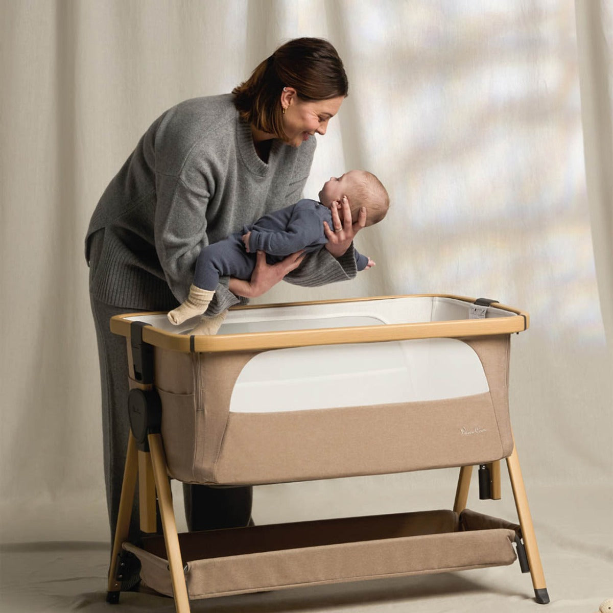 Silver Cross Lunar Bedside Crib - Oatmeal 6