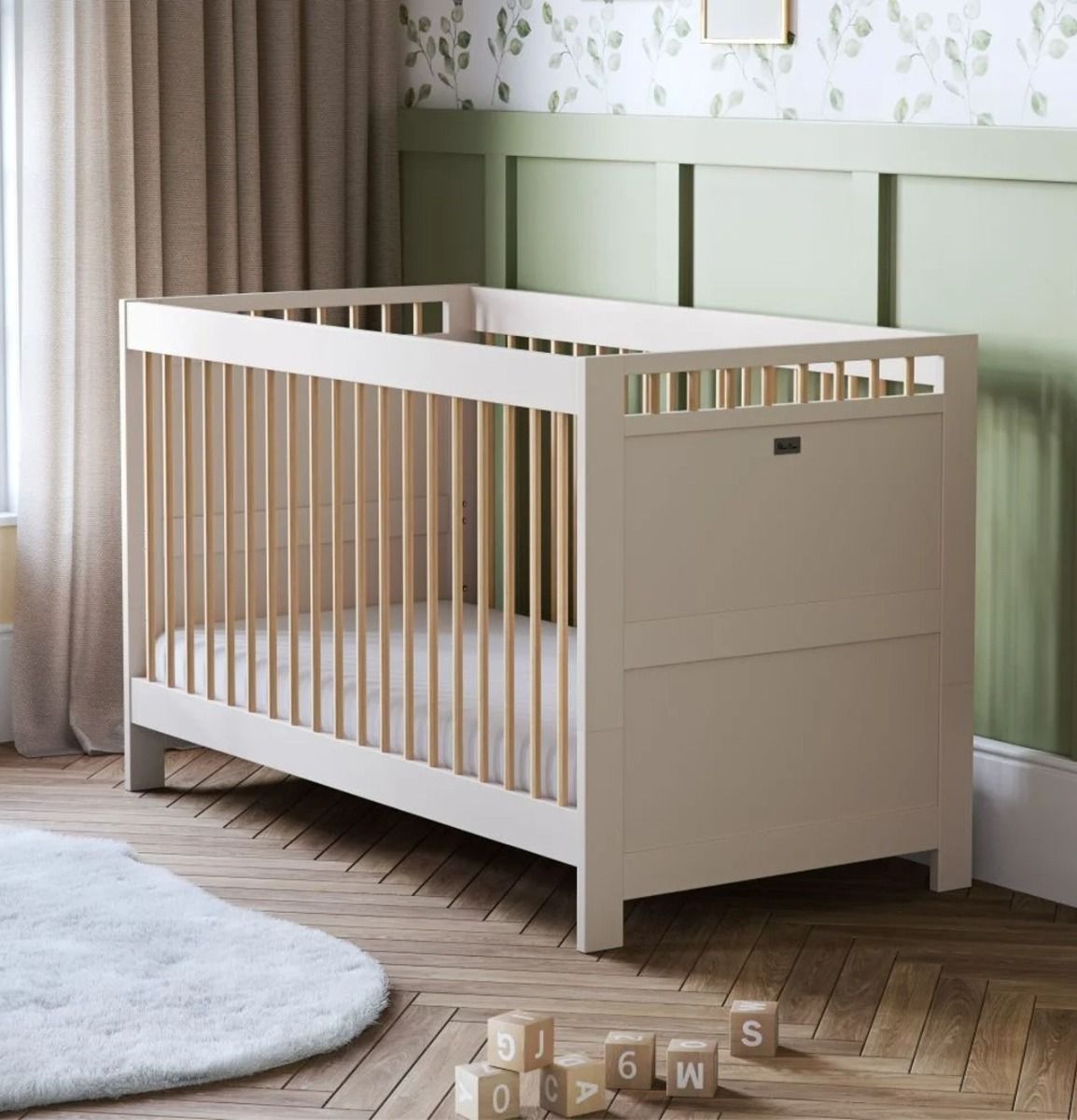 Silver Cross Seville Cot Bed - Cashmere Oak 1
