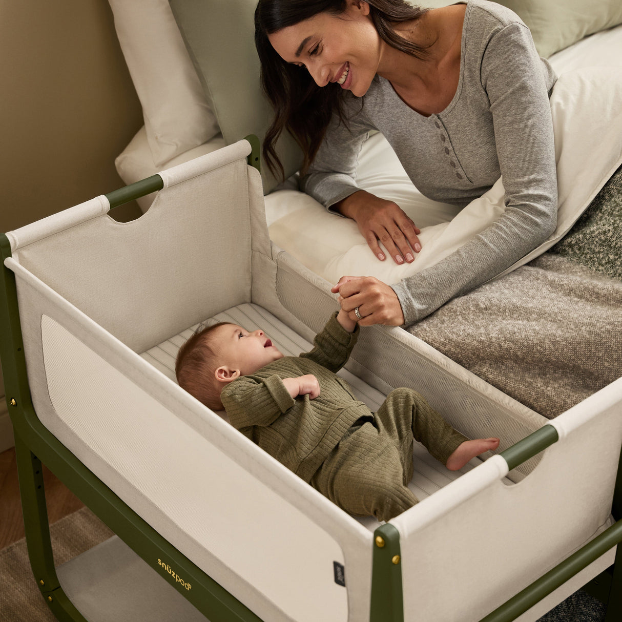 Snuzpod 5 Bedside Crib - Olive