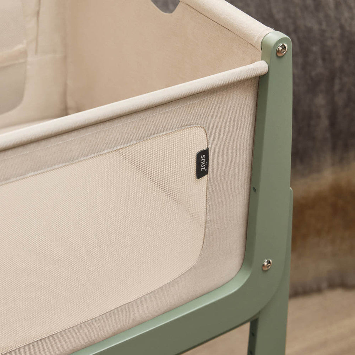 Snuzpod 5 Bedside Crib - Sage 6