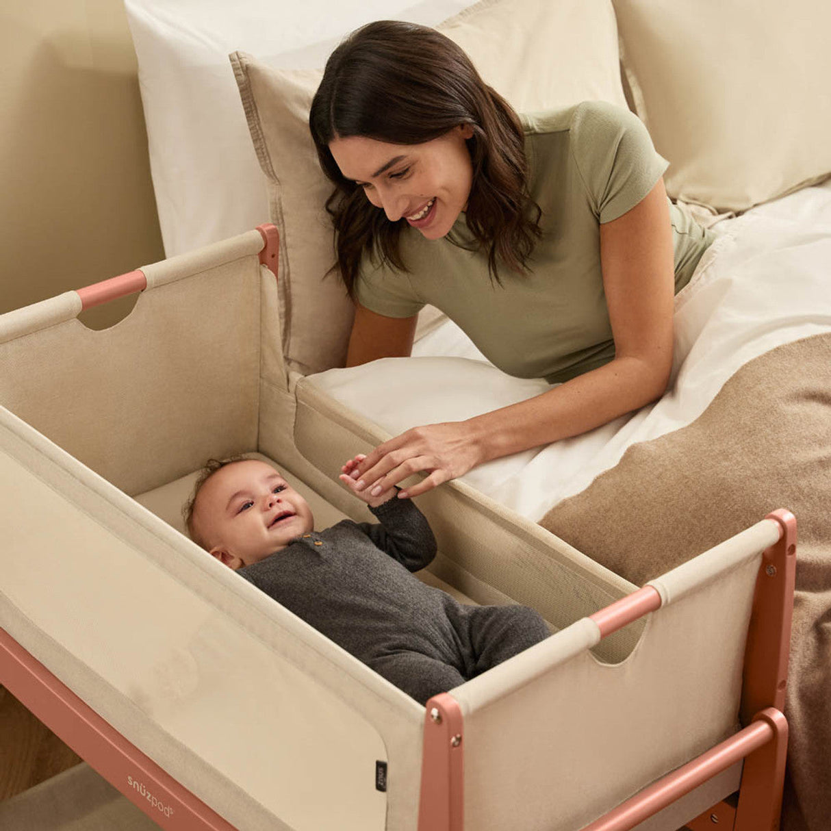 Snuzpod 5 Bedside Crib - Terracotta 5