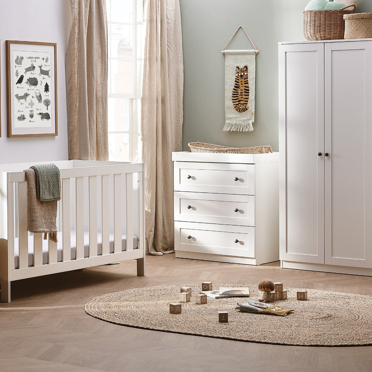 Silver Cross Bromley 3 Piece Complete Room Set - White 1