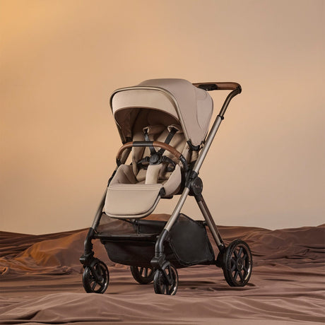 Silver Cross Reef 2 Special Edition with Maxi-Cosi Cabriofix i-Size Ultimate Bundle - Frappe 8