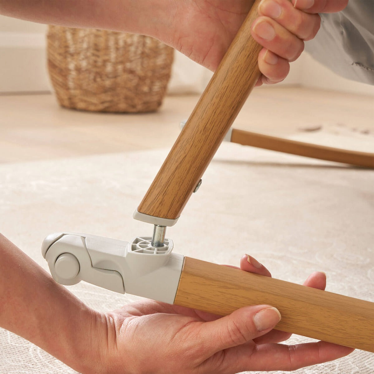 Tutti Bambini CoZee Luxe Rocking Bars - Scandinavian Walnut 4