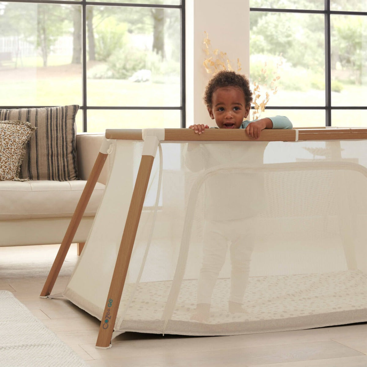Tutti Bambini CoZee Go 3-in-1 Bassinet, Travel Cot & Playpen - Scandinavian Walnut/Ecru