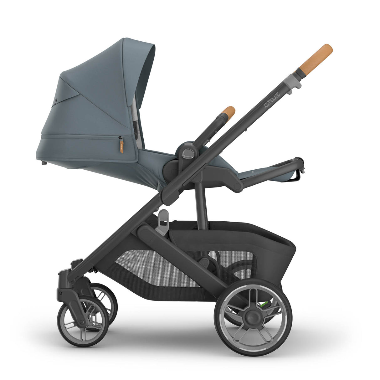UPPAbaby Cruz V3 Pushchair + Maxi-Cosi Pebble 360 Pro2 & Base - Dillan