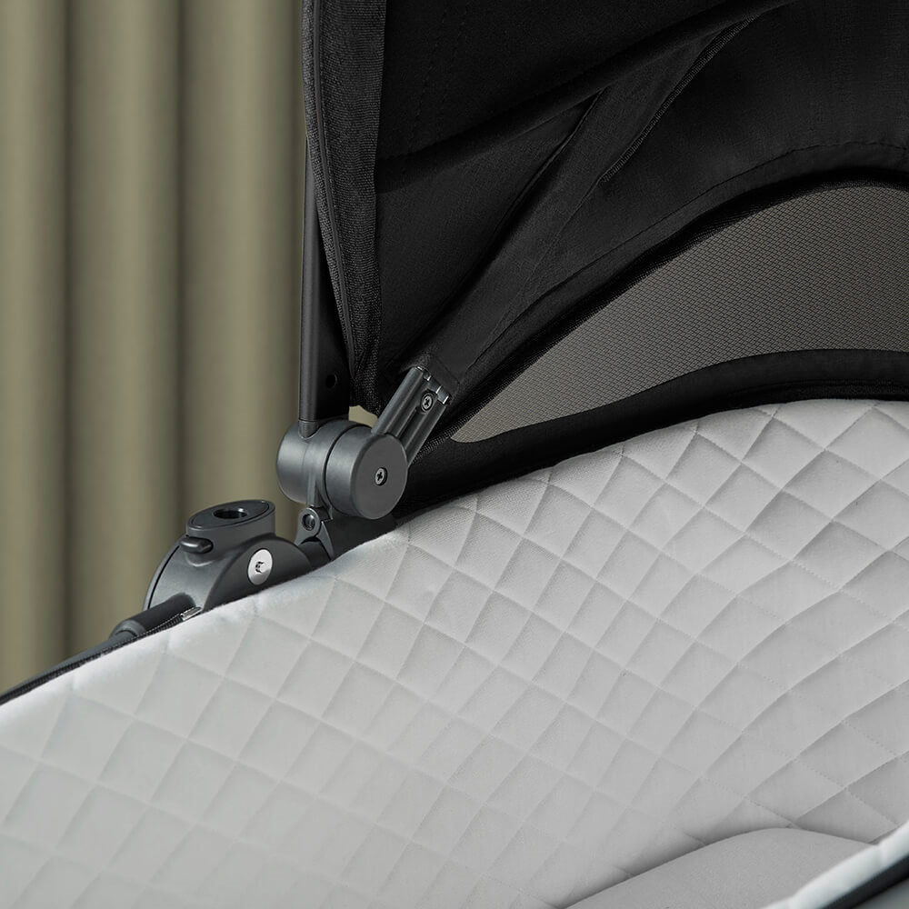 Silver Cross Wave 3 Carrycot - Onyx 5