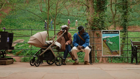 A Guide to Choosing Your First Pushchair