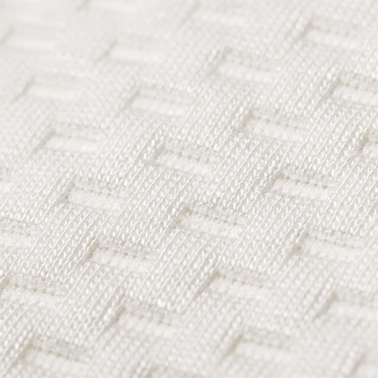 CuddleCo Lullaby Hypo-Allergenic Bamboo Foam Cot Bed Mattress 140 x 70cm