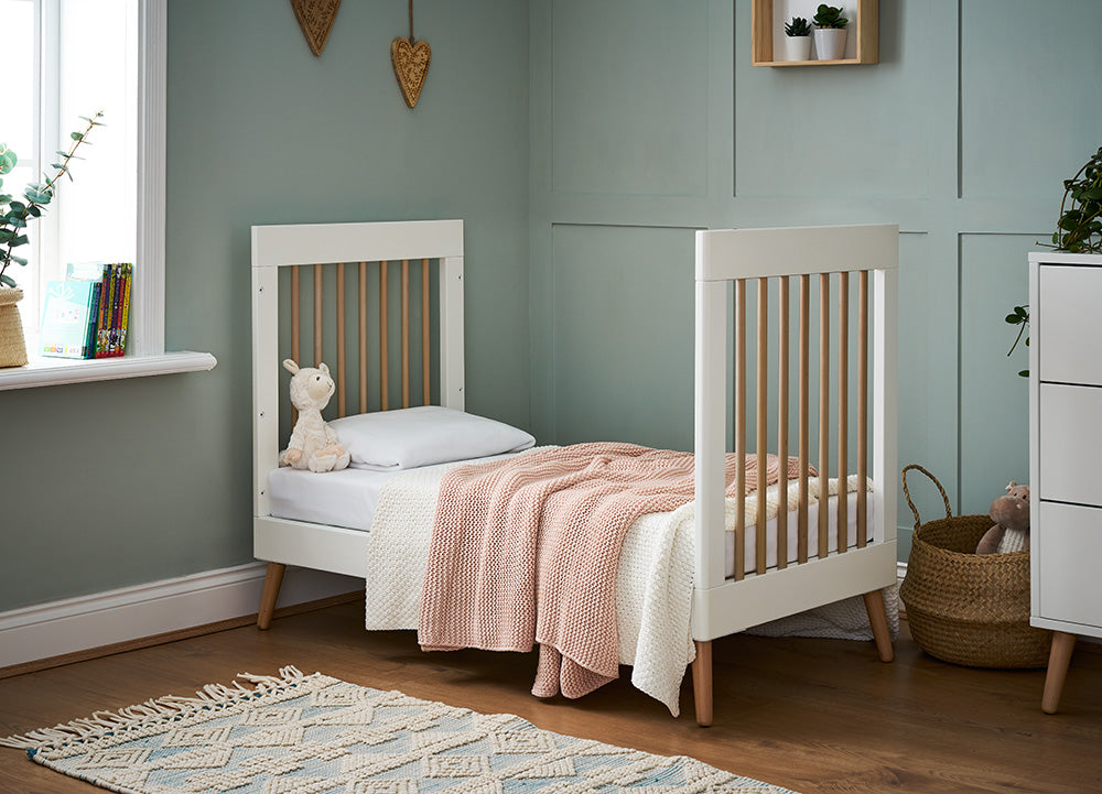 Obaby Maya Mini 2 Piece Room Set - White With Natural