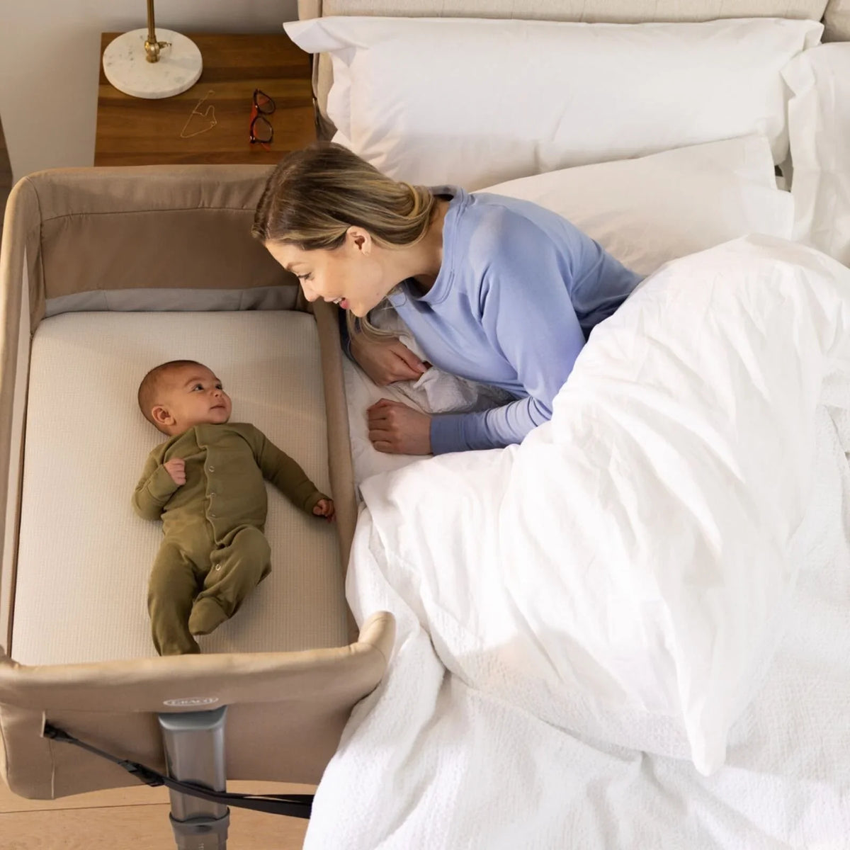 Graco Sweet2Sleep Bedside Crib - Oatmeal
