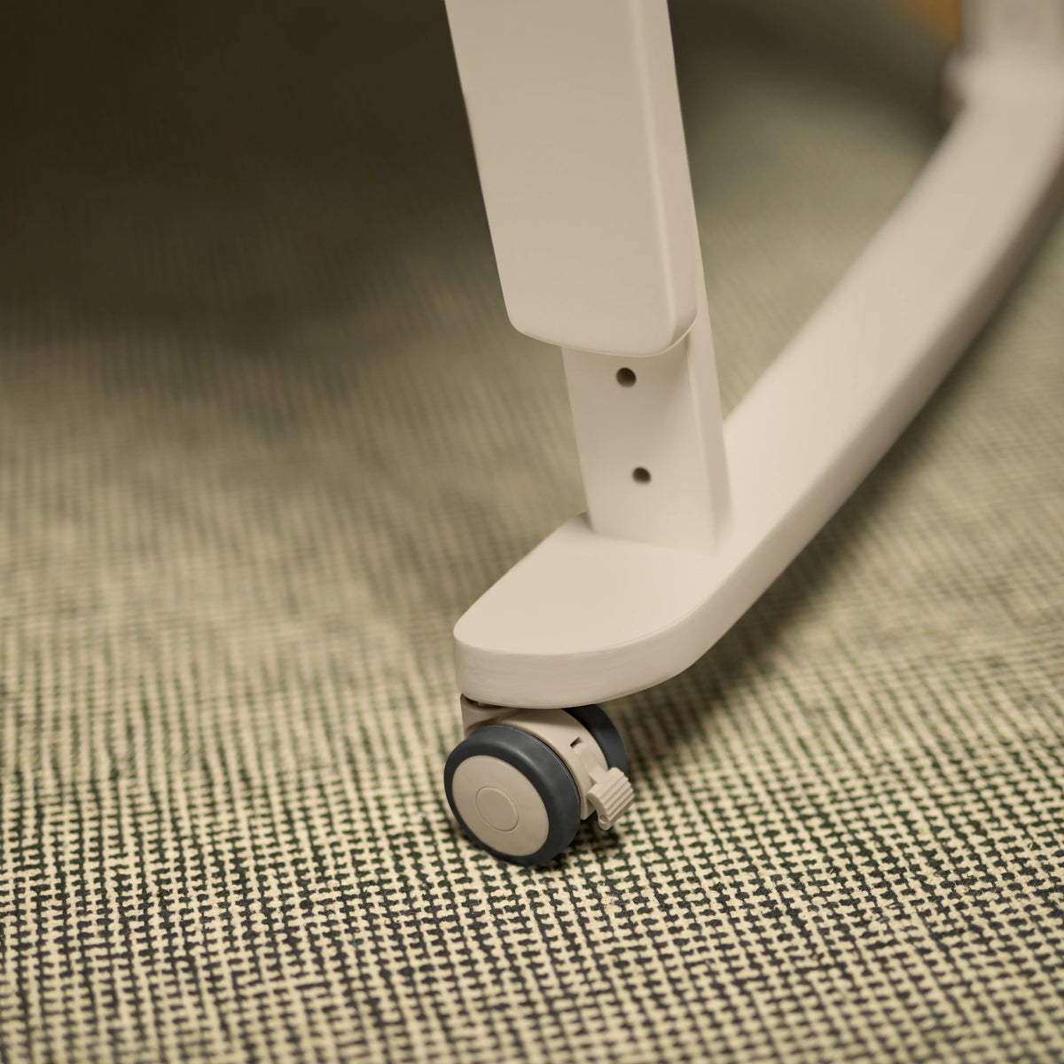 SnuzPod Studio Bedside Crib - Vienna