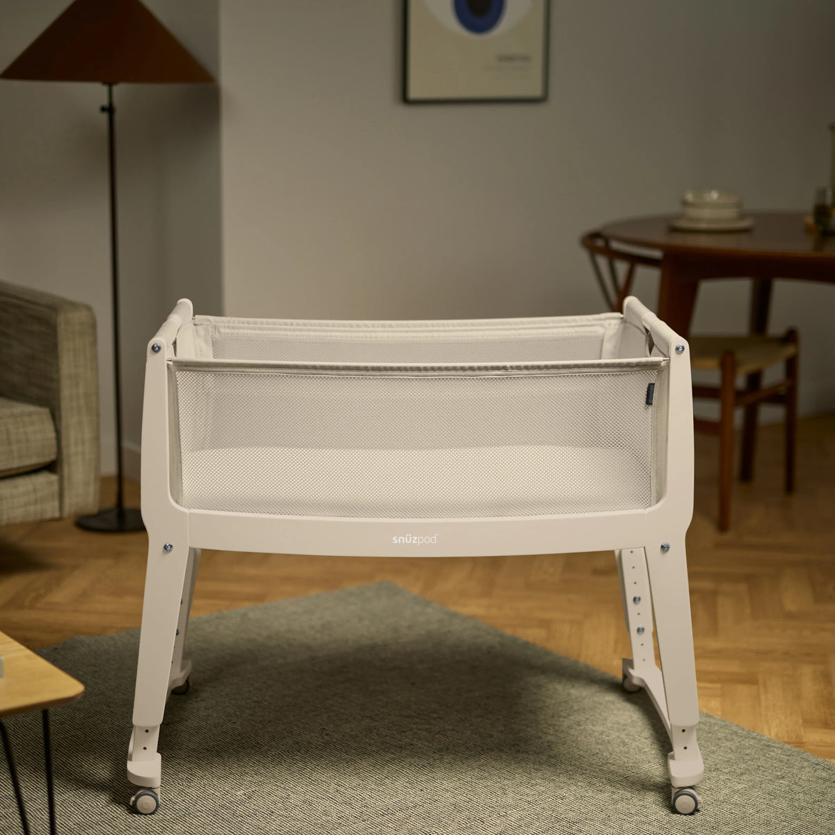 SnuzPod Studio Bedside Crib - Vienna