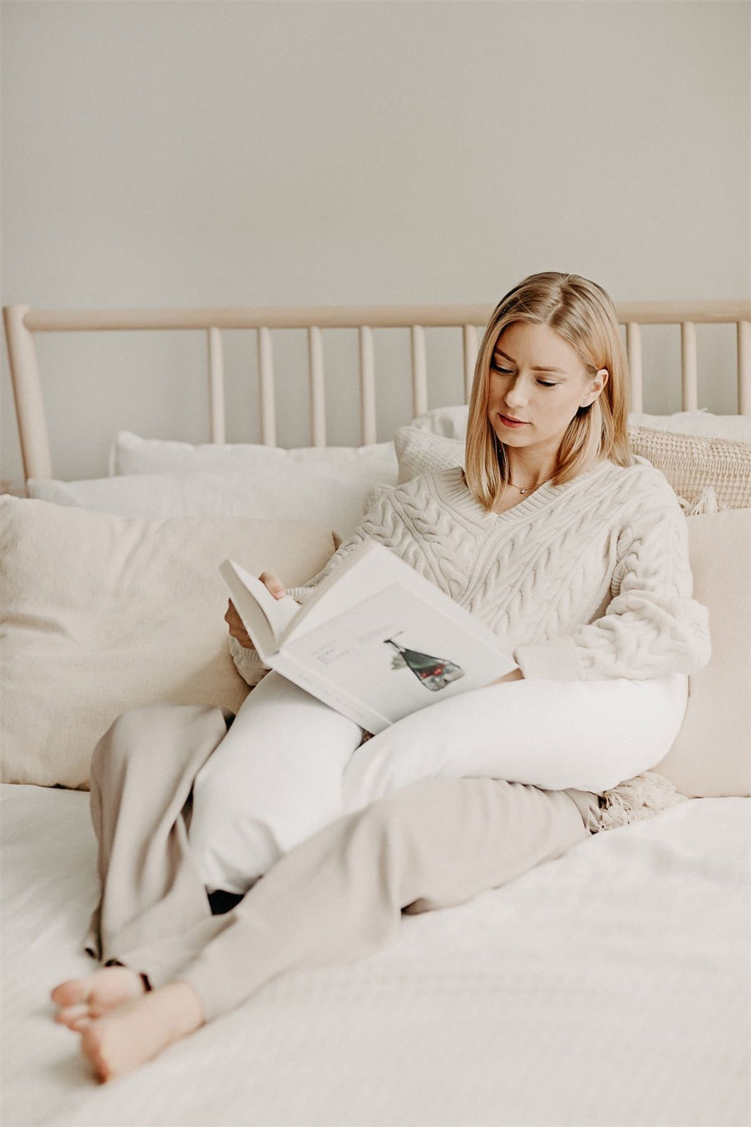 Noordi 2in1 Baby Nest & Maternity Pillow – Pregnancy to Baby Sleep Support