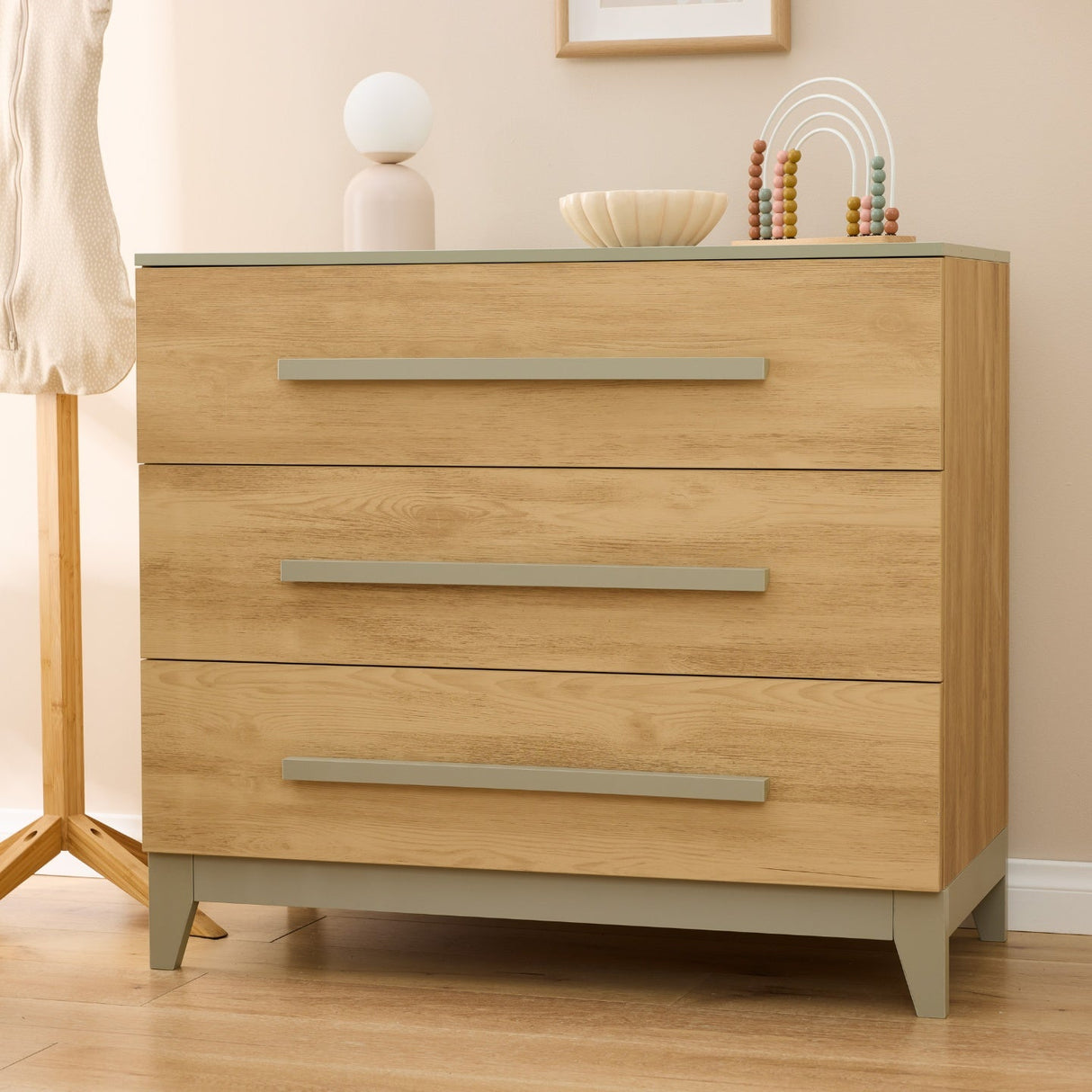 Tutti Bambini Hallee Chest Changer - Sage & Golden Oak